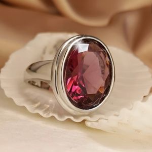Silver Wine Red  Bohemian cocktail Ring Size 8 Valentines Day *
